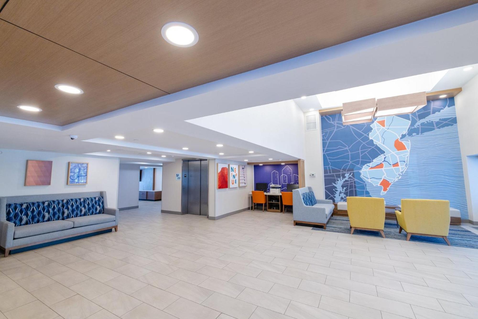 Holiday Inn Express - Neptune By Ihg Exteriér fotografie