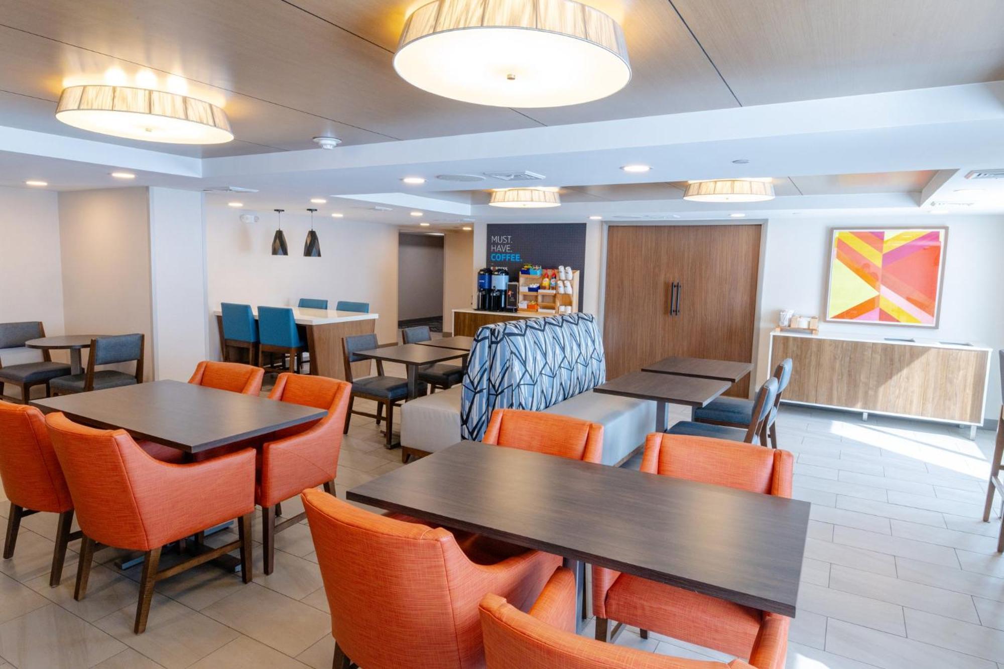 Holiday Inn Express - Neptune By Ihg Exteriér fotografie