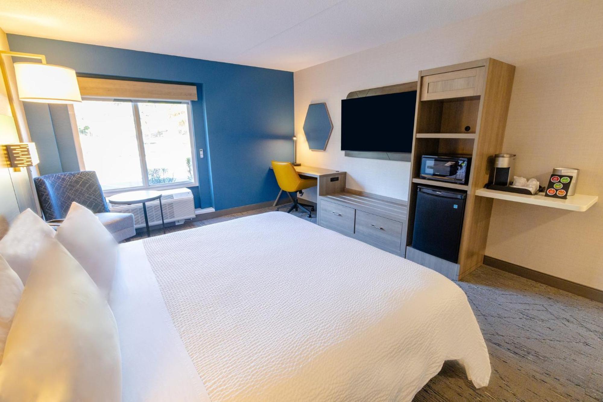 Holiday Inn Express - Neptune By Ihg Exteriér fotografie
